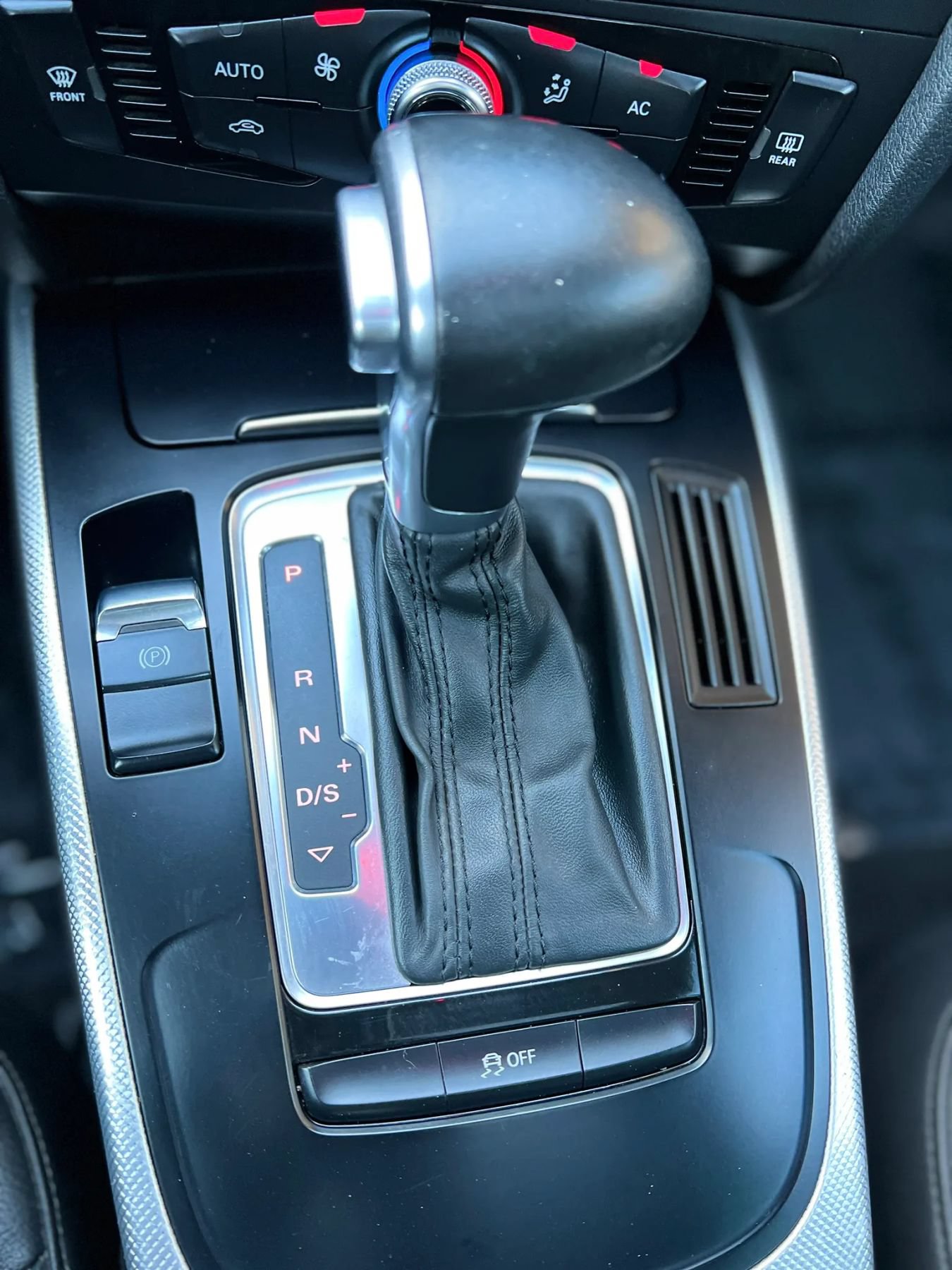 Used 2014 Audi A4 2.0T Premium FWD image 11