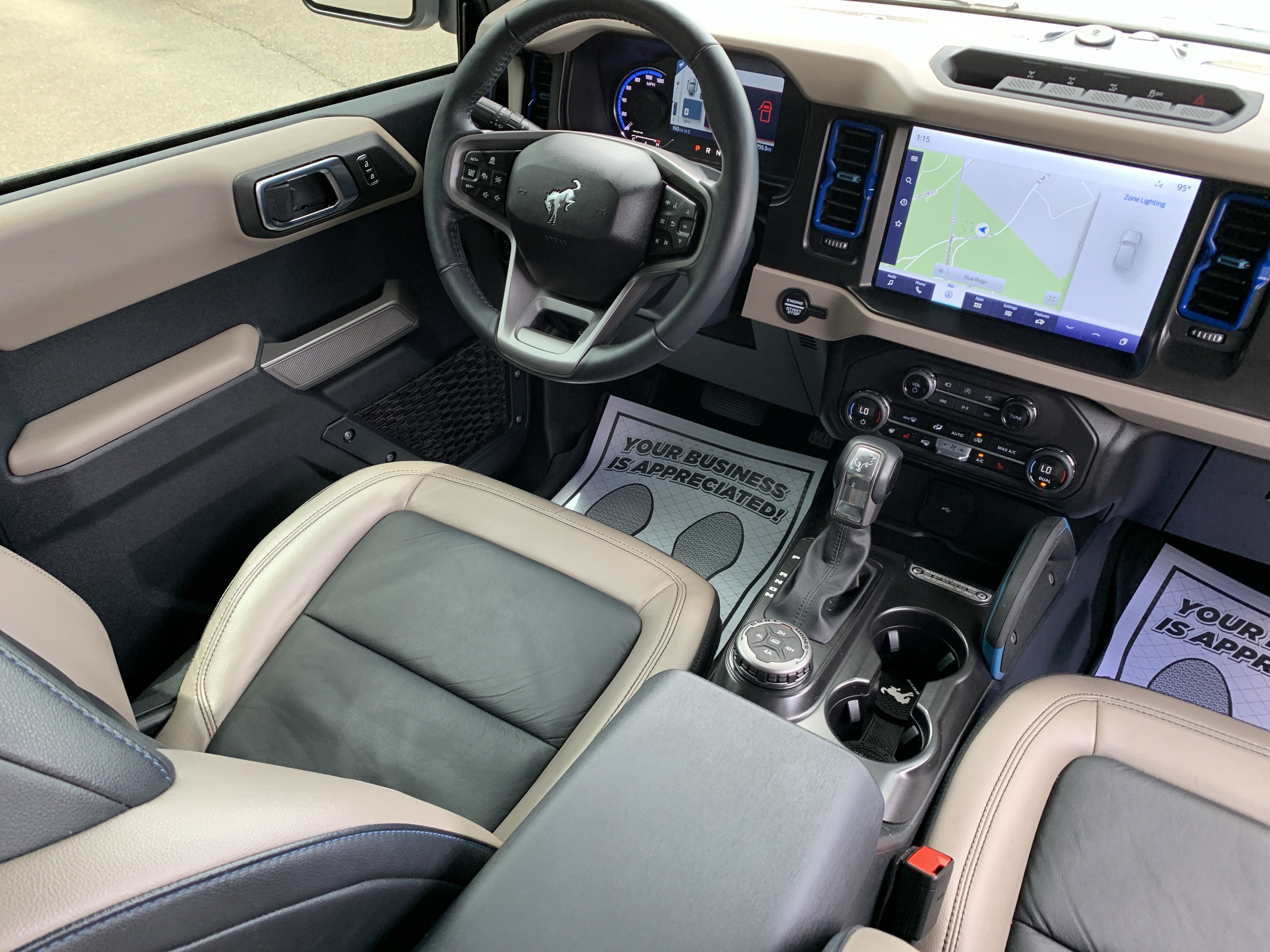 Used 2023 Ford Bronco Wildtrak AWD/4WD image 39