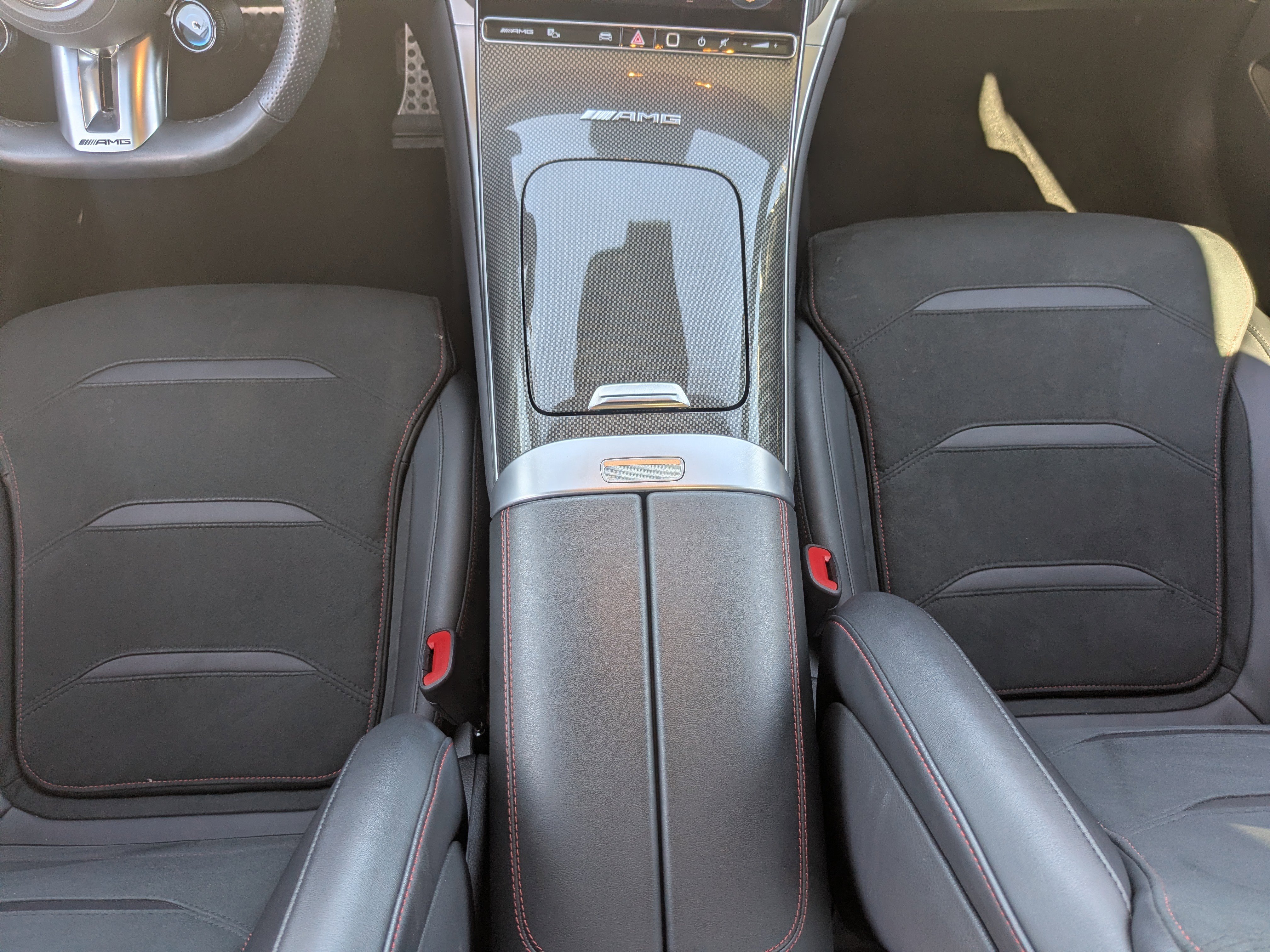 Used 2025 Mercedes-Benz GLC 43 AMG 4MATIC image 20