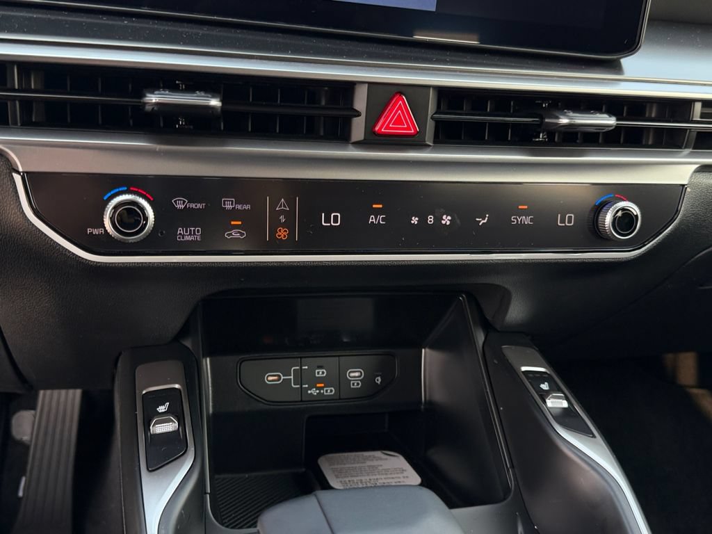 New 2026 Kia Sorento S FWD image 21