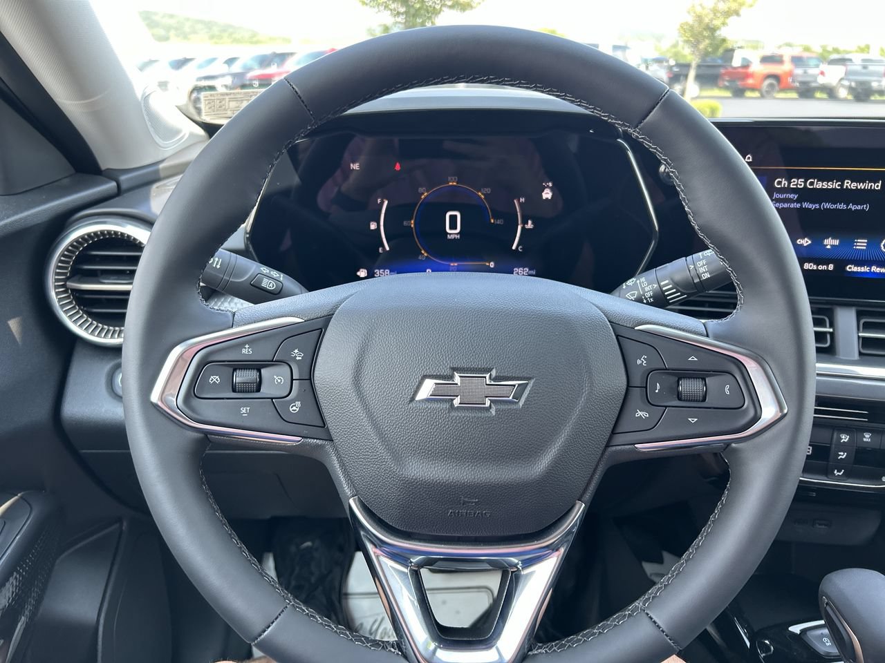New 2026 Chevrolet Trax ACTIV w/ Driver Confidence Package FWD image 25