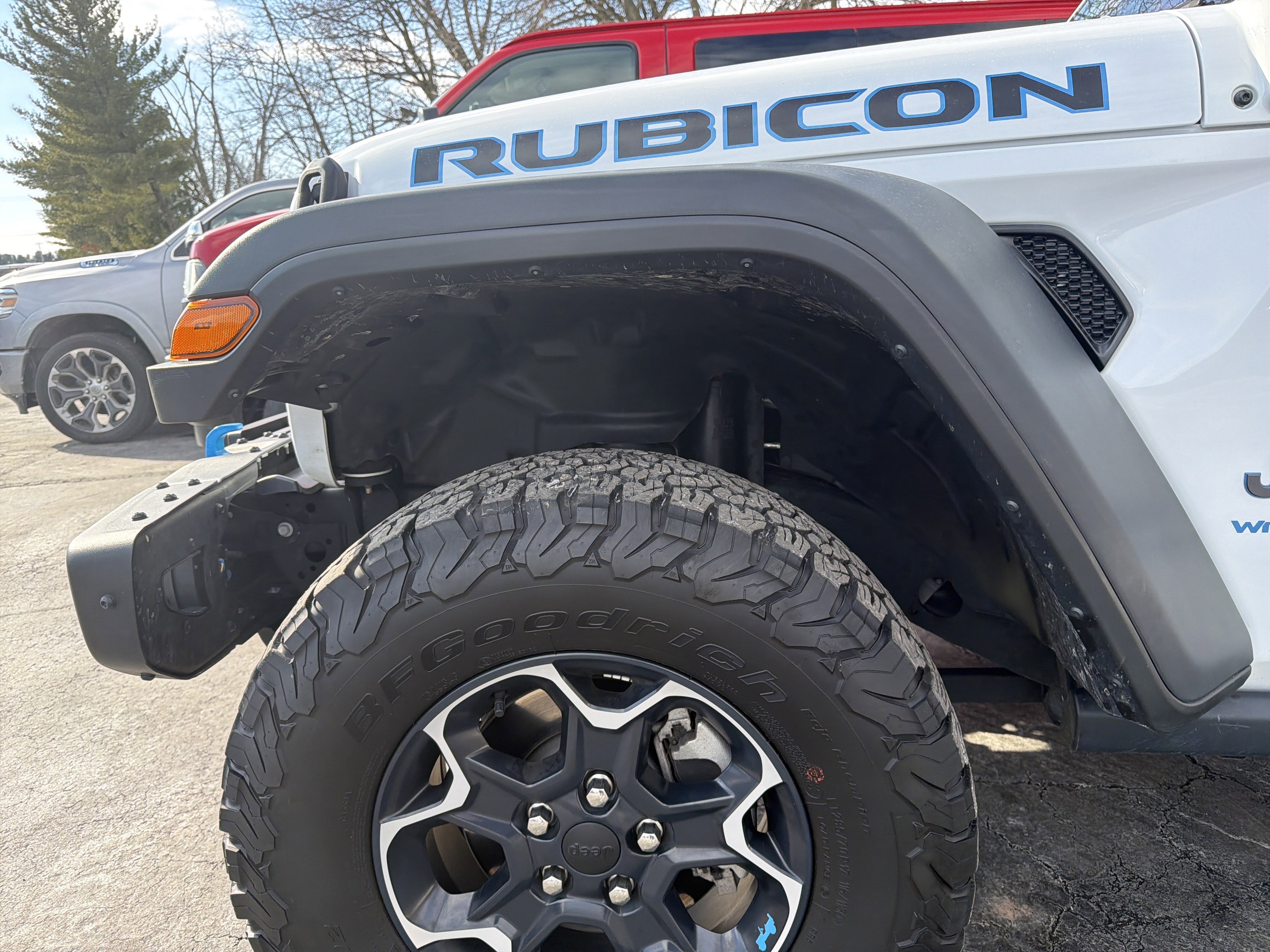 Certified 2023 Jeep Wrangler Unlimited Rubicon 4xe w/ Steel Bumper Group AWD/4WD image 36