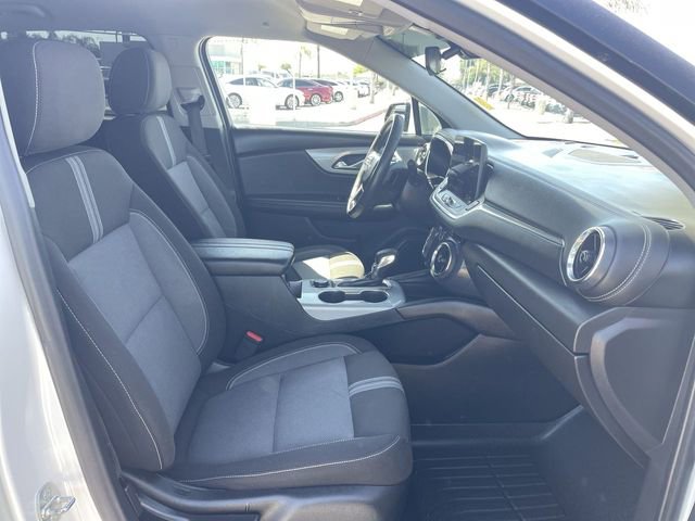 Used 2023 Chevrolet Blazer LT AWD/4WD image 27