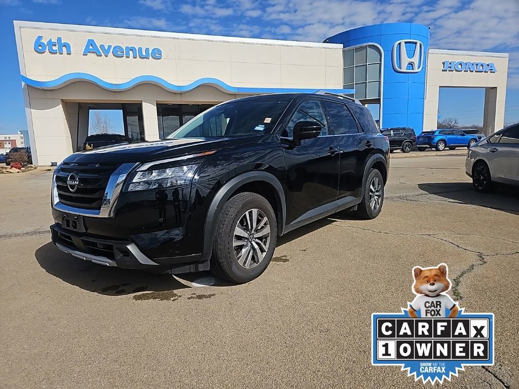 Used 2025 Nissan Pathfinder SL