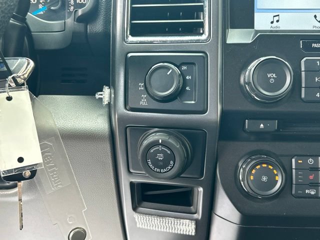Used 2016 Ford F150 XLT w/ Equipment Group 302A Luxury AWD/4WD image 43