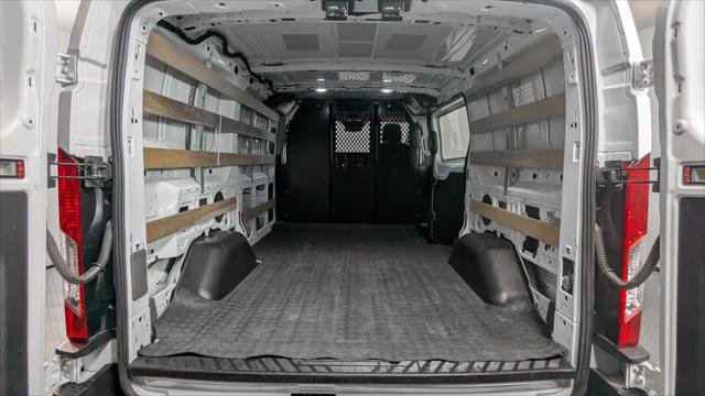 Used 2024 Ford Transit 250 Low Roof w/ Exterior Upgrade Package RWD image 16
