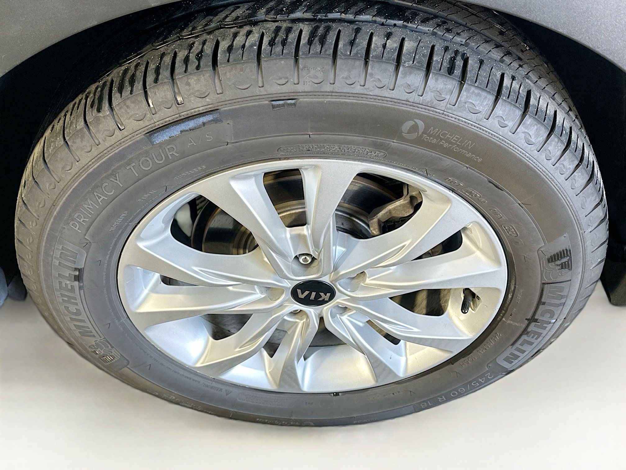 Used 2021 Kia Telluride LX AWD/4WD image 11