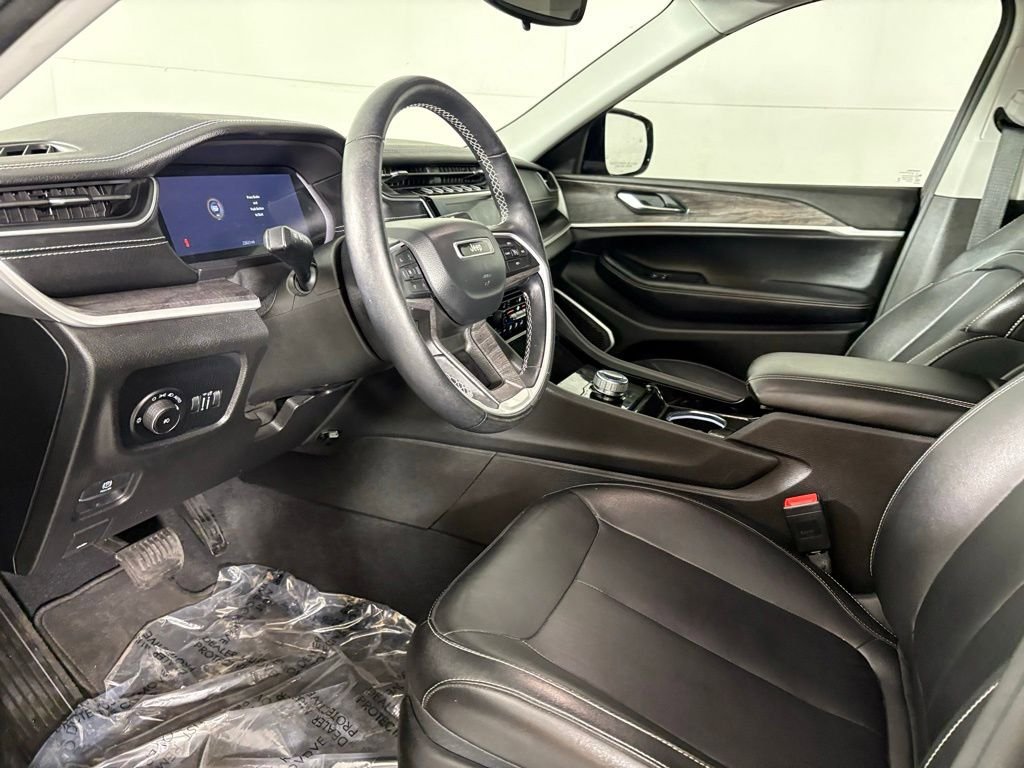Used 2022 Jeep Grand Cherokee Limited w/ MOPAR Finishing Package RWD image 22