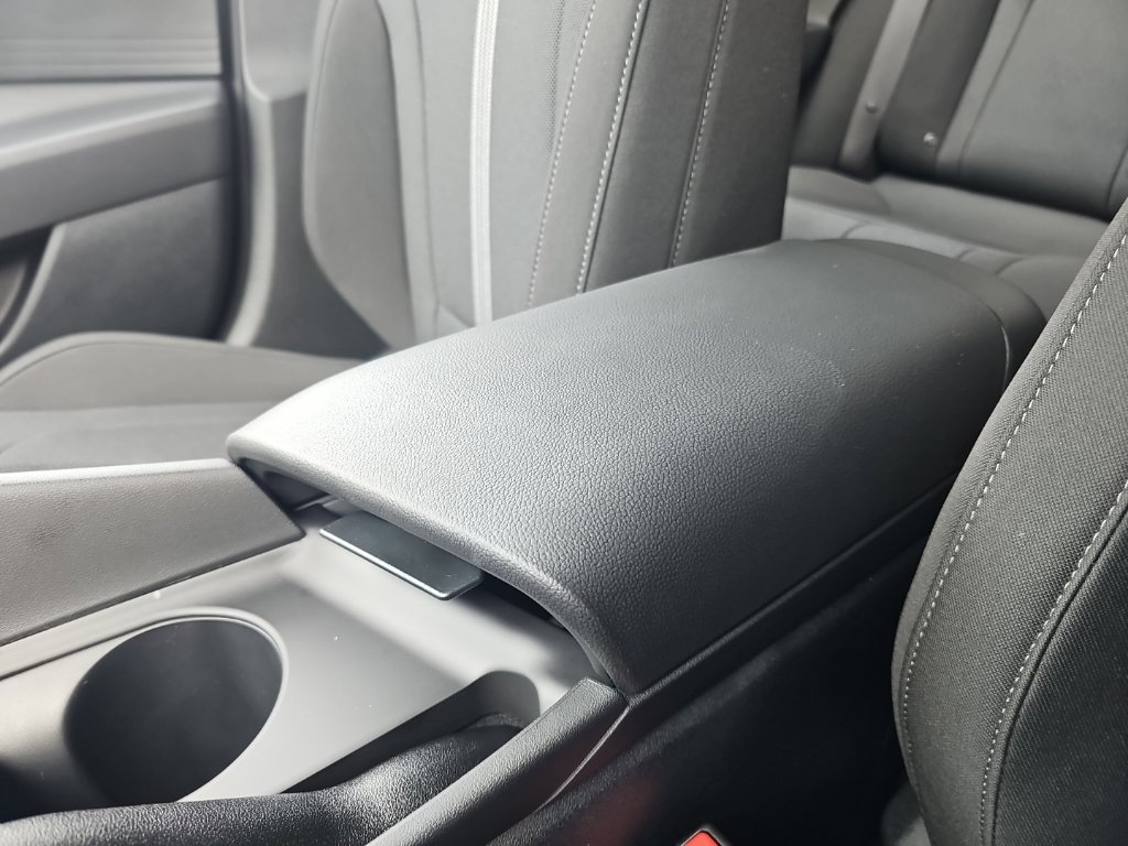 New 2026 Hyundai Elantra SE FWD image 23