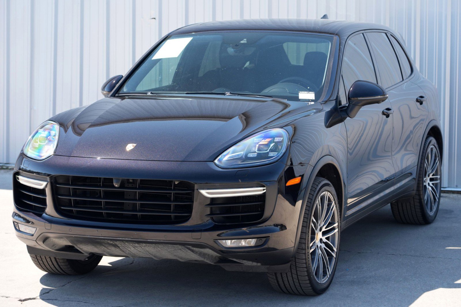 Used 2017 Porsche Cayenne Turbo image 47