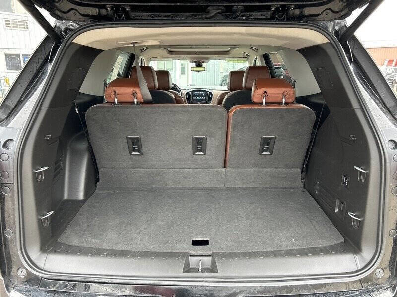 Used 2019 Chevrolet Traverse High Country w/ LPO, Floor Liner Package image 25