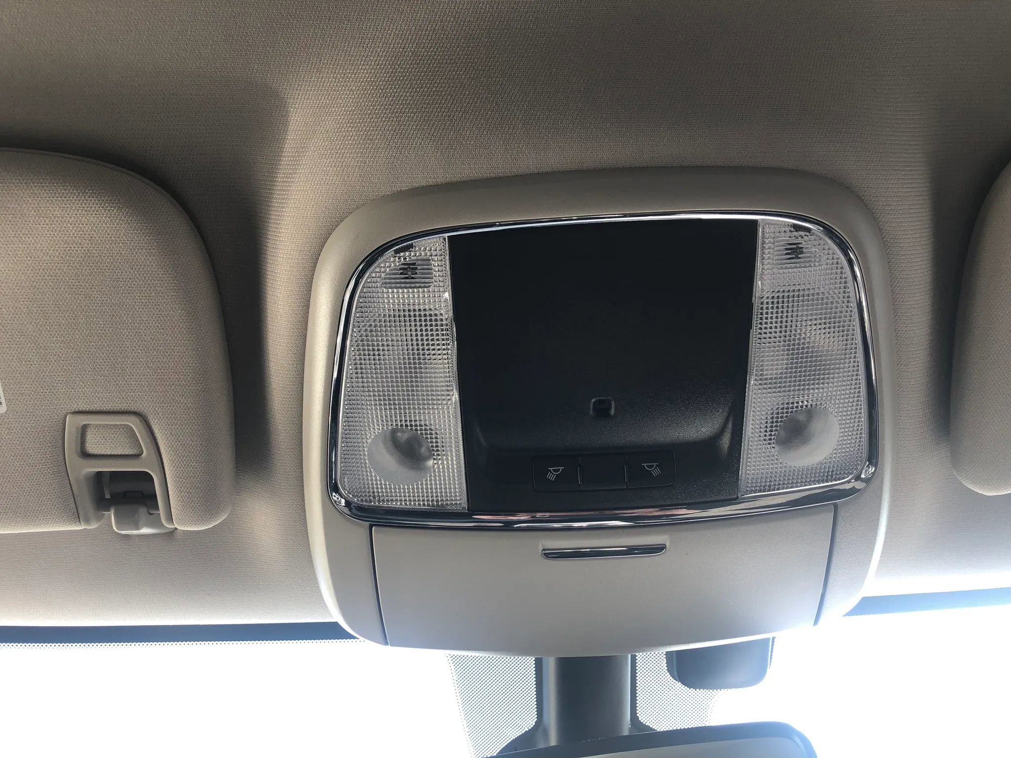 Used 2019 Dodge Durango SXT image 39