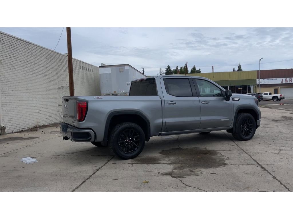 New 2026 GMC Sierra 1500 Elevation image 3