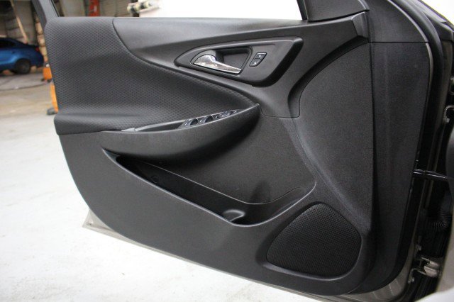 Used 2024 Chevrolet Malibu LT image 19