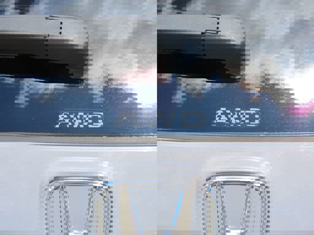 Certified 2023 Honda CR-V Sport Touring image 9