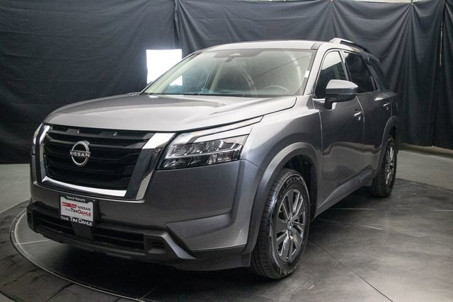 Used 2023 Nissan Pathfinder SV AWD/4WD image 6
