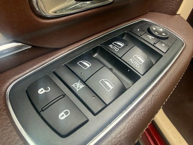 Used 2018 RAM 3500 Laramie image 14