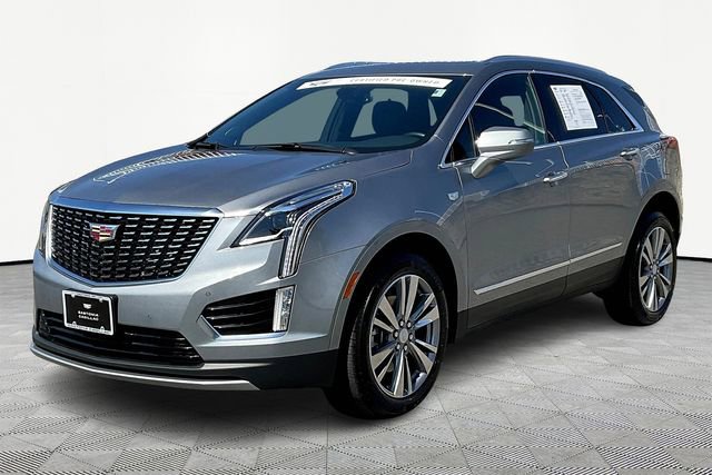 Certified 2025 Cadillac XT5 Premium Luxury image 3