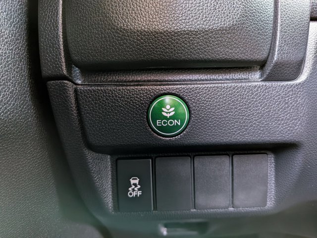Used 2020 Honda Fit LX image 16