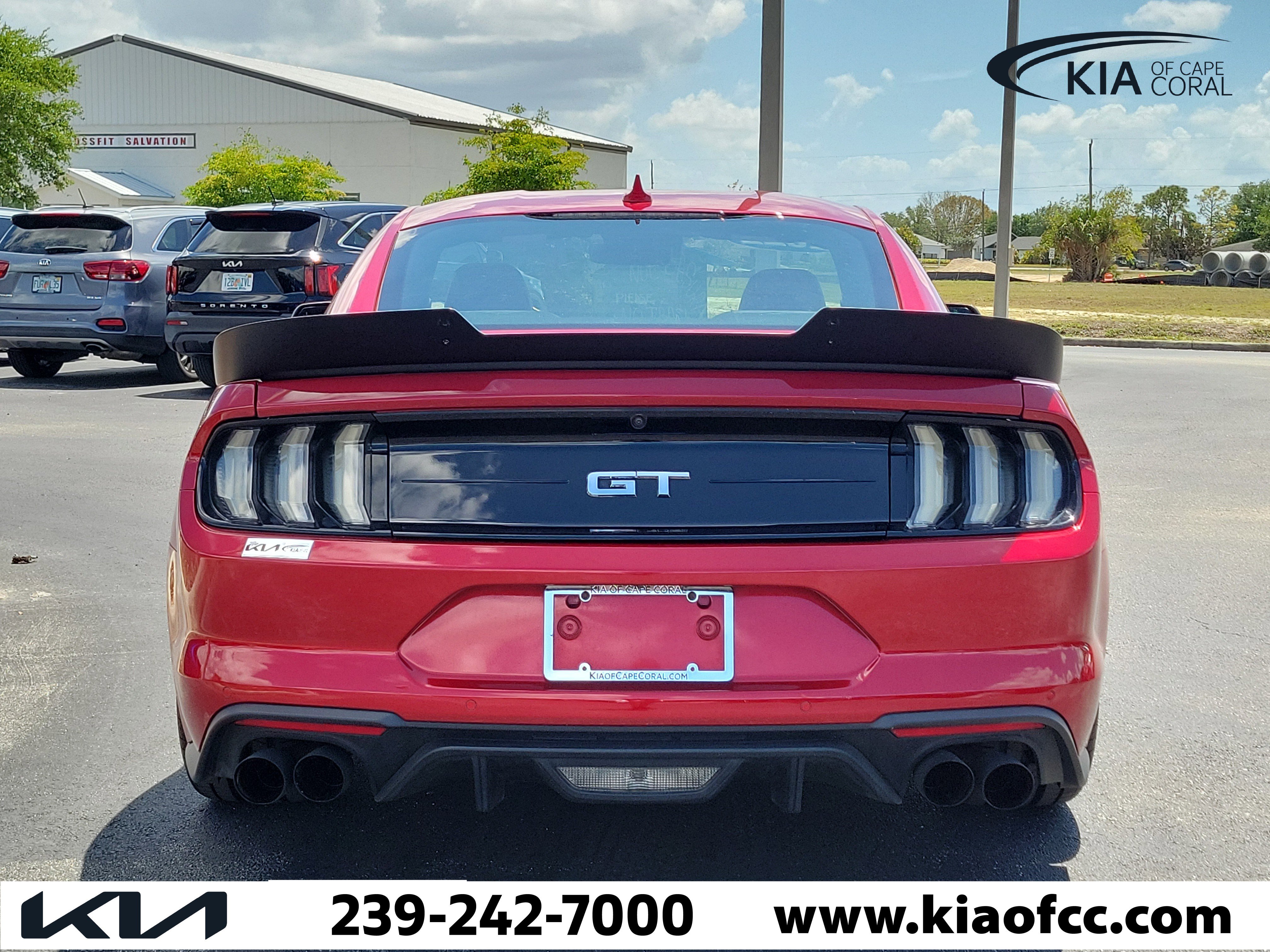Used 2022 Ford Mustang GT Premium w/ Equipment Group 401A RWD image 5