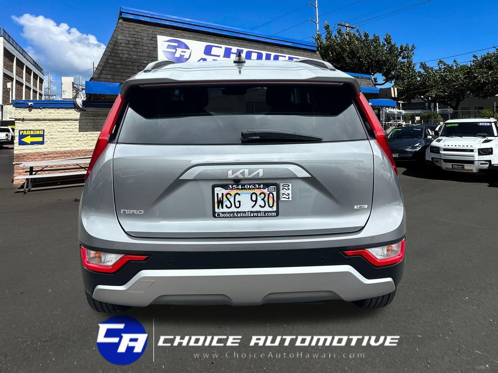 Used 2023 Kia Niro EX FWD image 7
