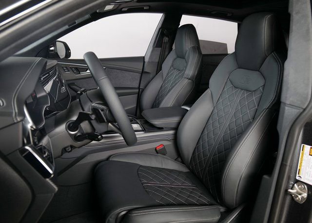 New 2026 Audi SQ8 Prestige image 11