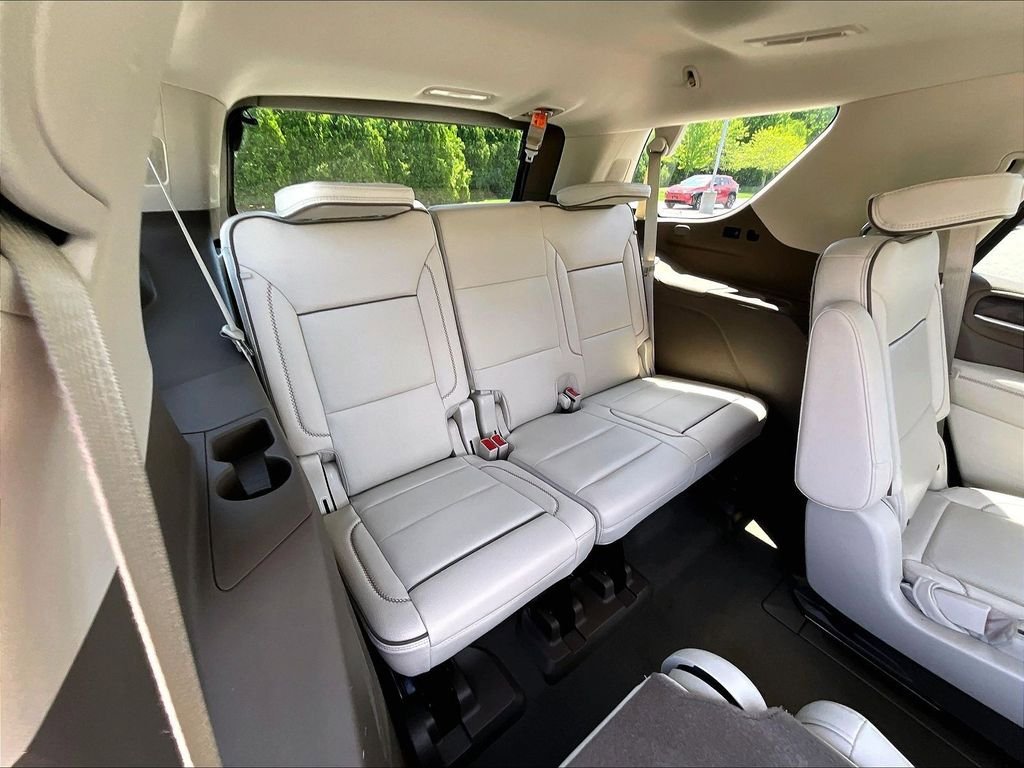 Used 2022 GMC Yukon Denali AWD/4WD image 17