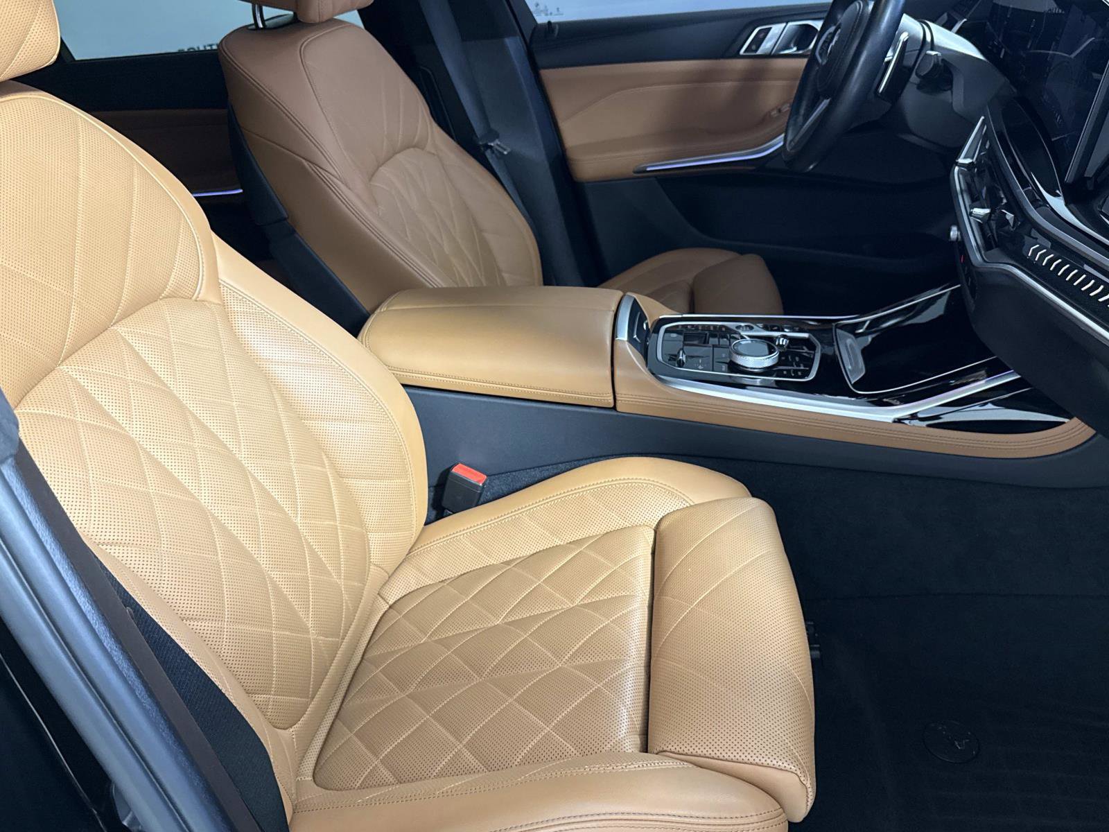 Used 2024 BMW X7 xDrive40i w/ Executive Package AWD/4WD image 10