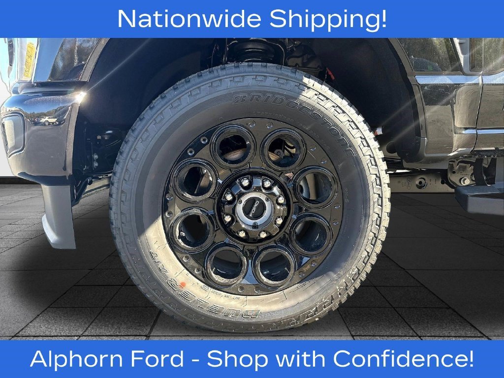 New 2026 Ford F350 XLT w/ XLT Premium Package AWD/4WD image 12