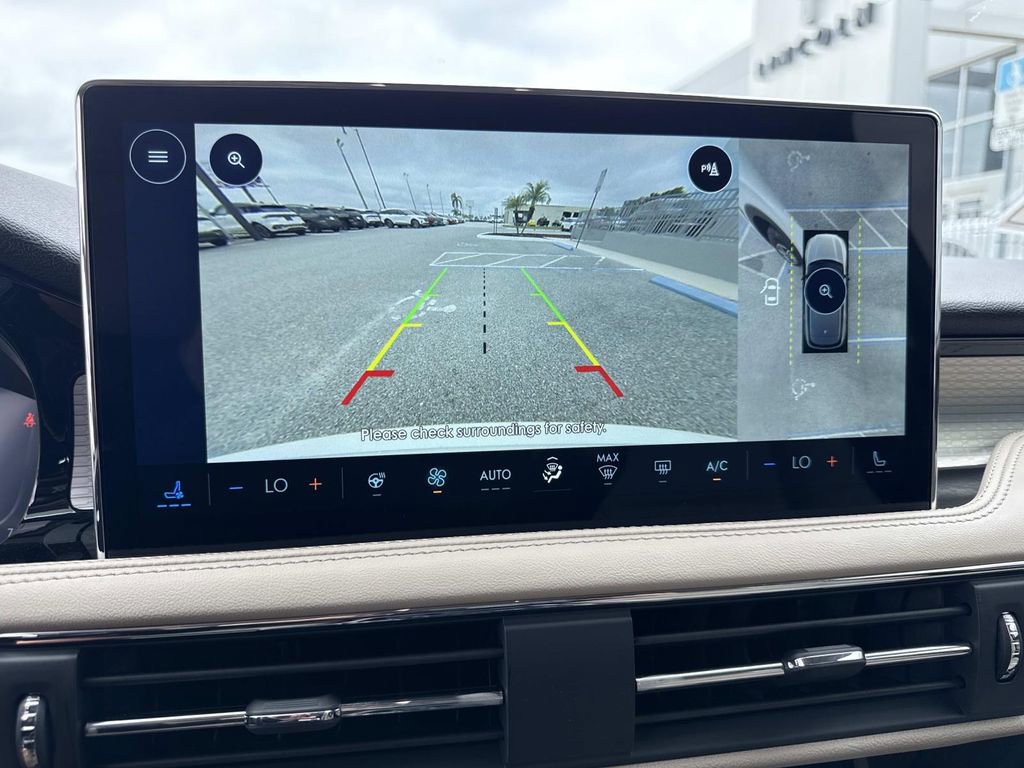 New 2026 Lincoln Corsair Premiere image 24