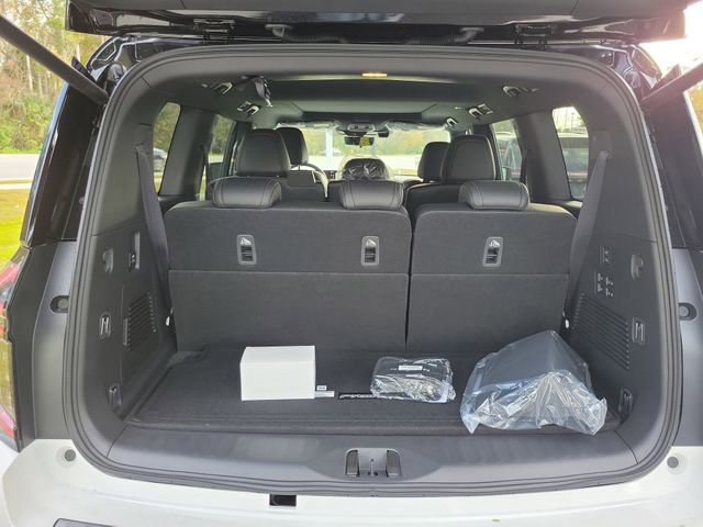 New 2026 Nissan Armada PRO-4X image 7