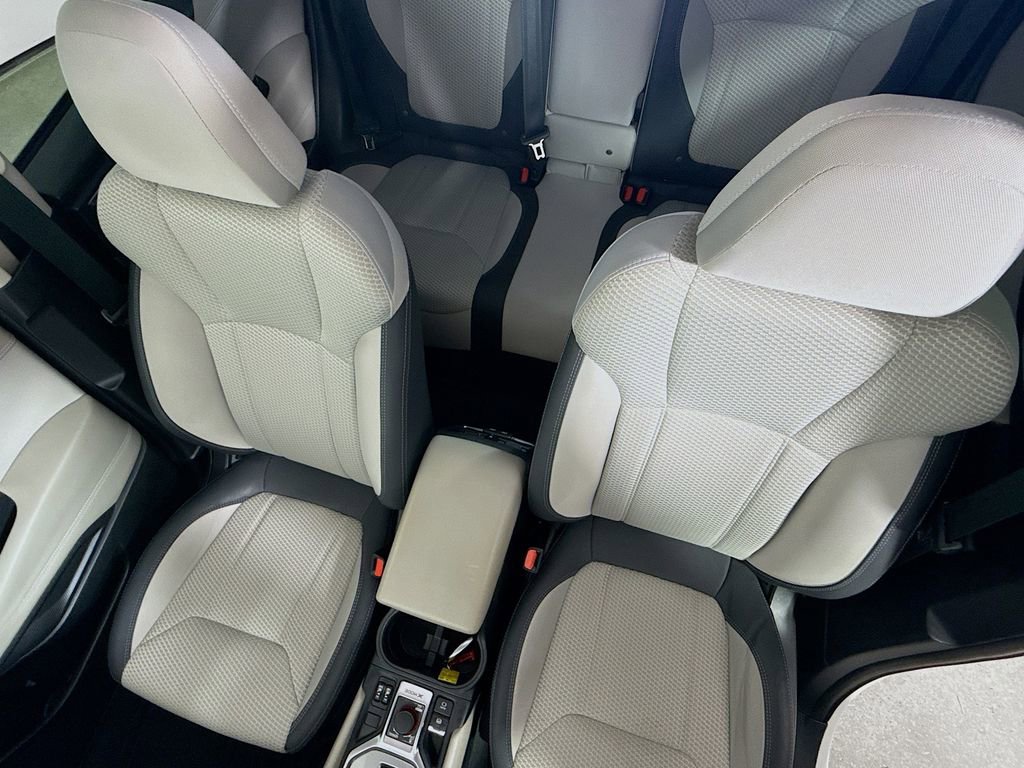 Used 2022 Subaru Forester Premium image 21