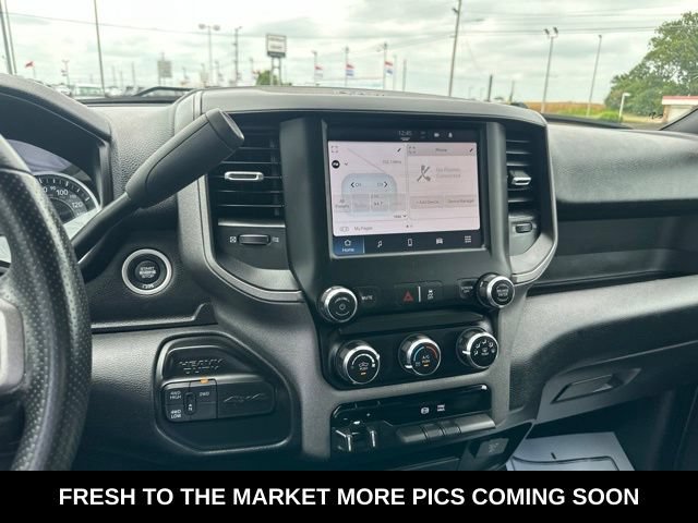 Used 2024 RAM 3500 Tradesman w/ Chrome Appearance Group AWD/4WD image 38