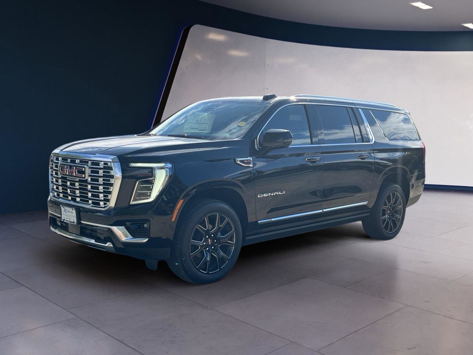 New 2025 GMC Yukon XL Denali w/ Denali Reserve Package