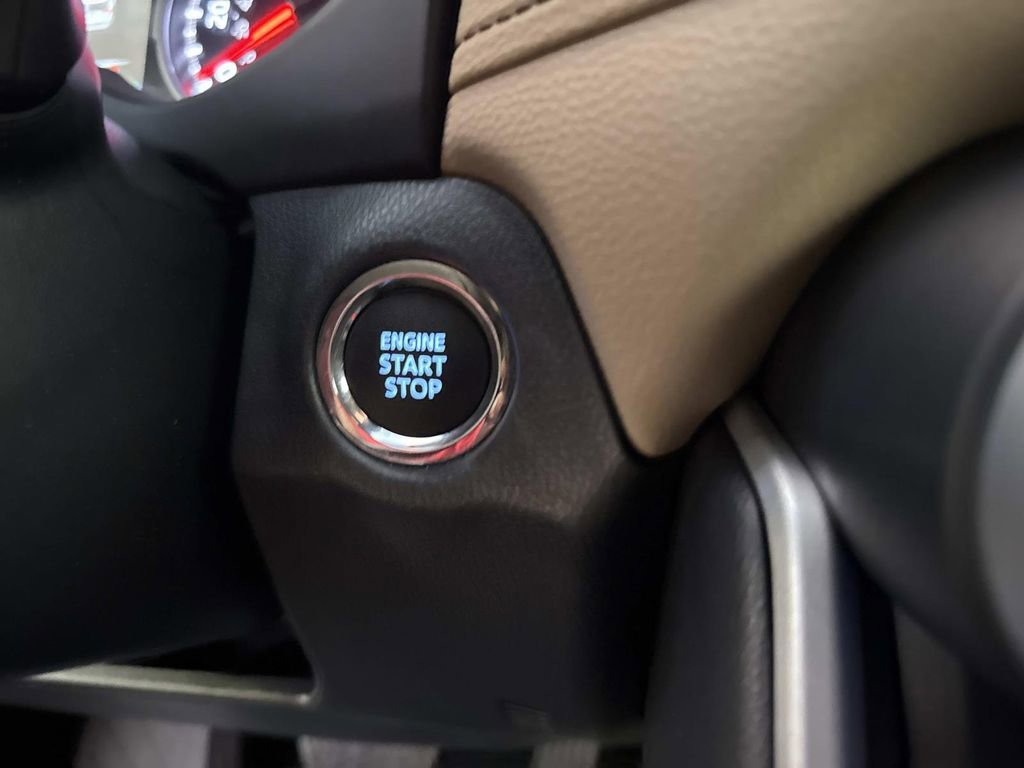 Used 2022 Toyota RAV4 XLE image 34