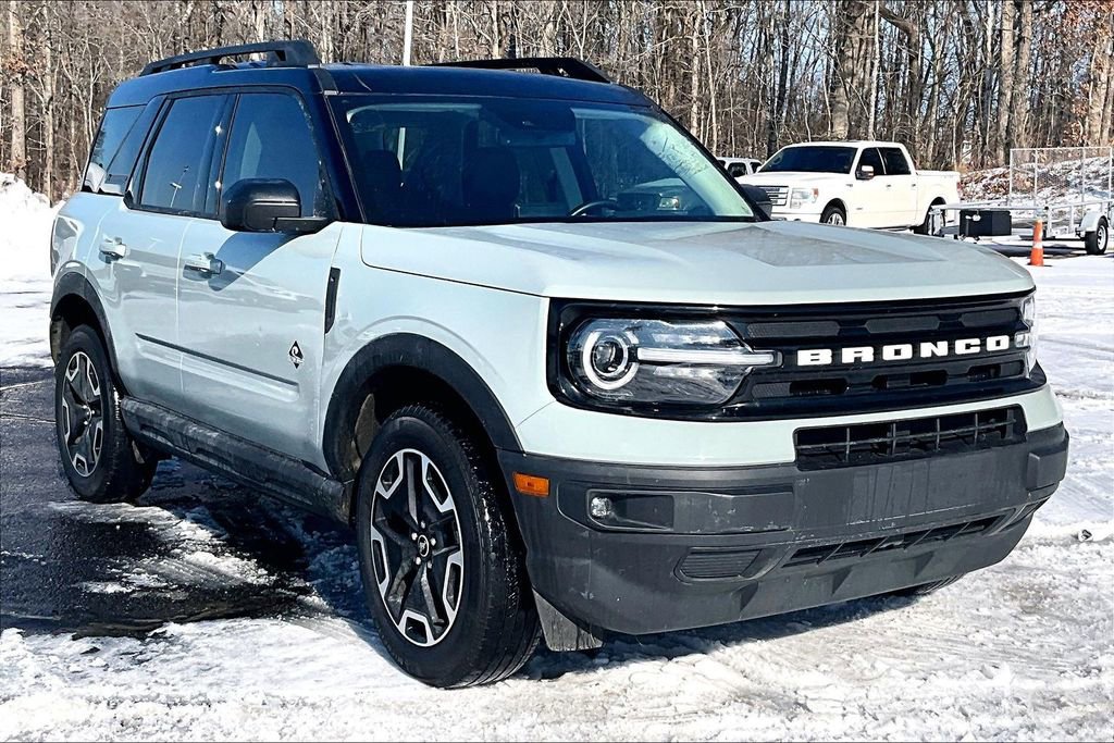 Used 2024 Ford Bronco Sport Outer Banks image 1