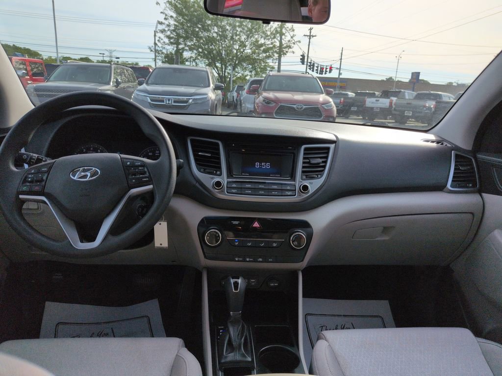Used 2016 Hyundai Tucson SE w/ Option Group 02 AWD/4WD image 12