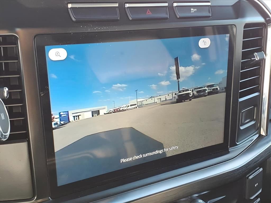 Used 2023 Ford F350 Lariat image 8