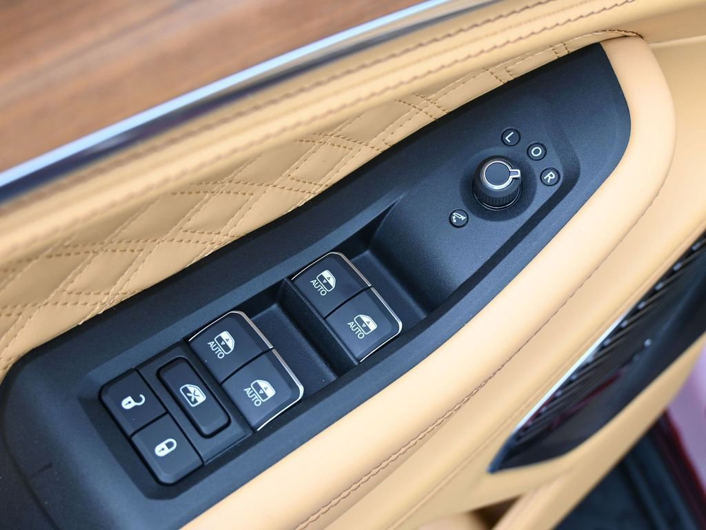 New 2025 Jeep Grand Cherokee Summit image 19