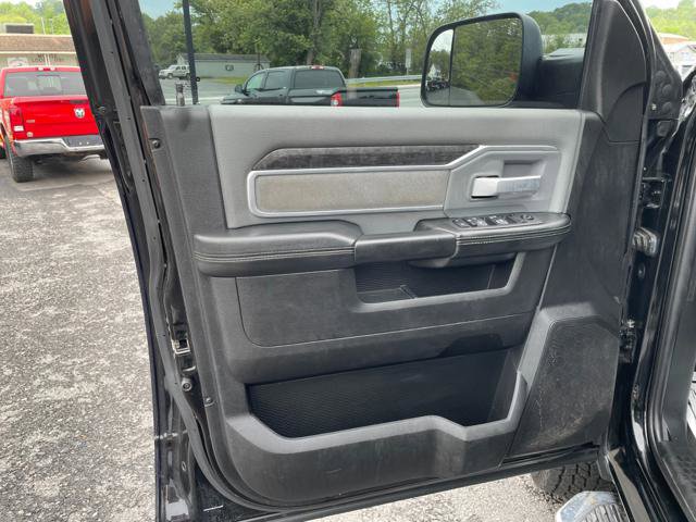 Used 2021 RAM 3500 Big Horn image 14
