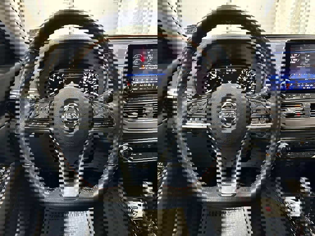 Used 2024 Nissan Altima 2.5 SR image 18