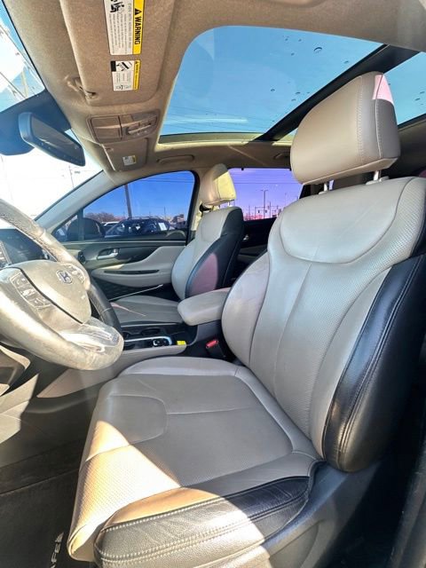 Used 2020 Hyundai Santa Fe Limited image 25