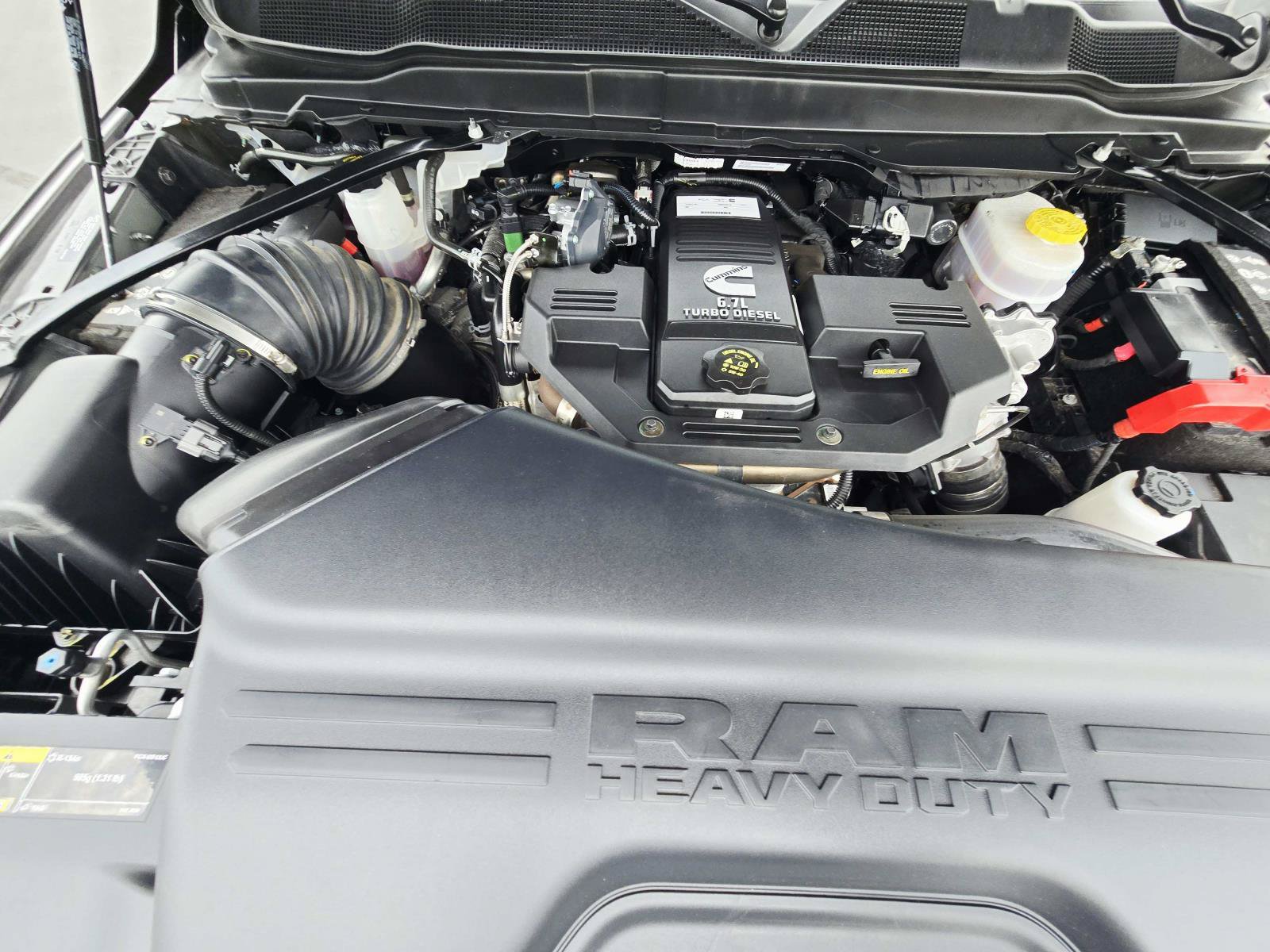 Used 2024 RAM 2500 Limited AWD/4WD image 23