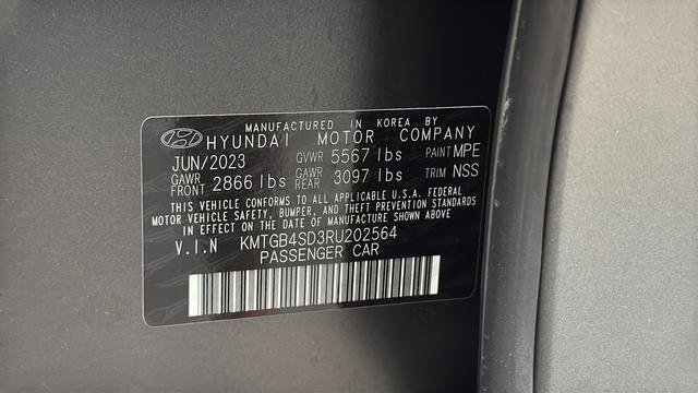 Used 2024 Genesis G80 3.5T Sport AWD/4WD image 28