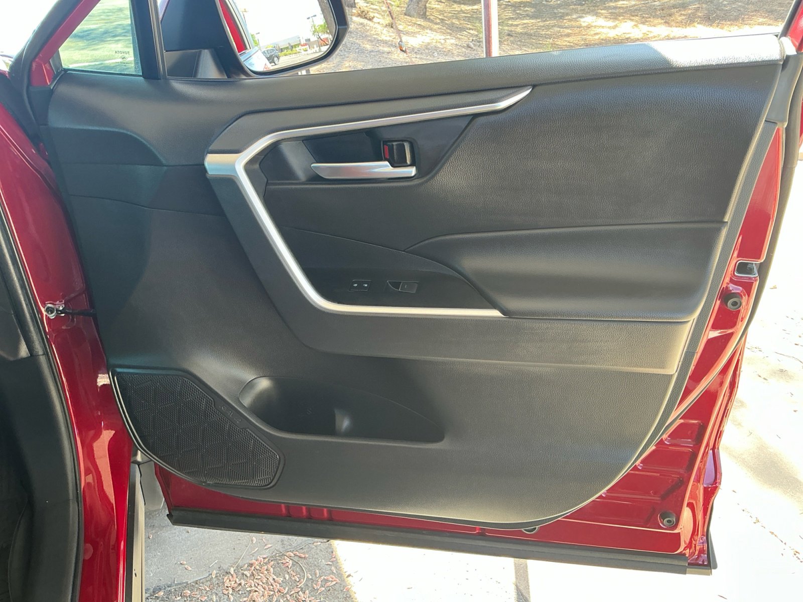 Certified 2023 Toyota RAV4 XLE Premium FWD image 16