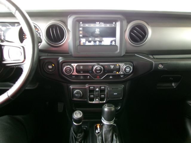 Used 2021 Jeep Gladiator Sport image 14