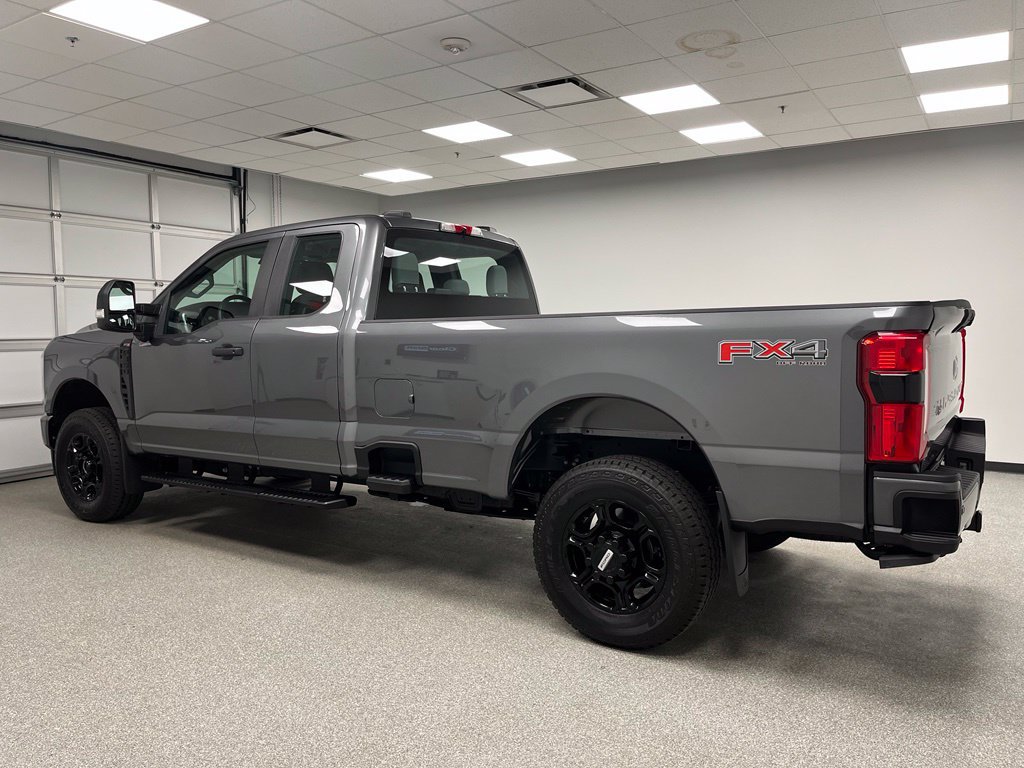 Used 2025 Ford F350 XL w/ STX Appearance Package AWD/4WD image 7