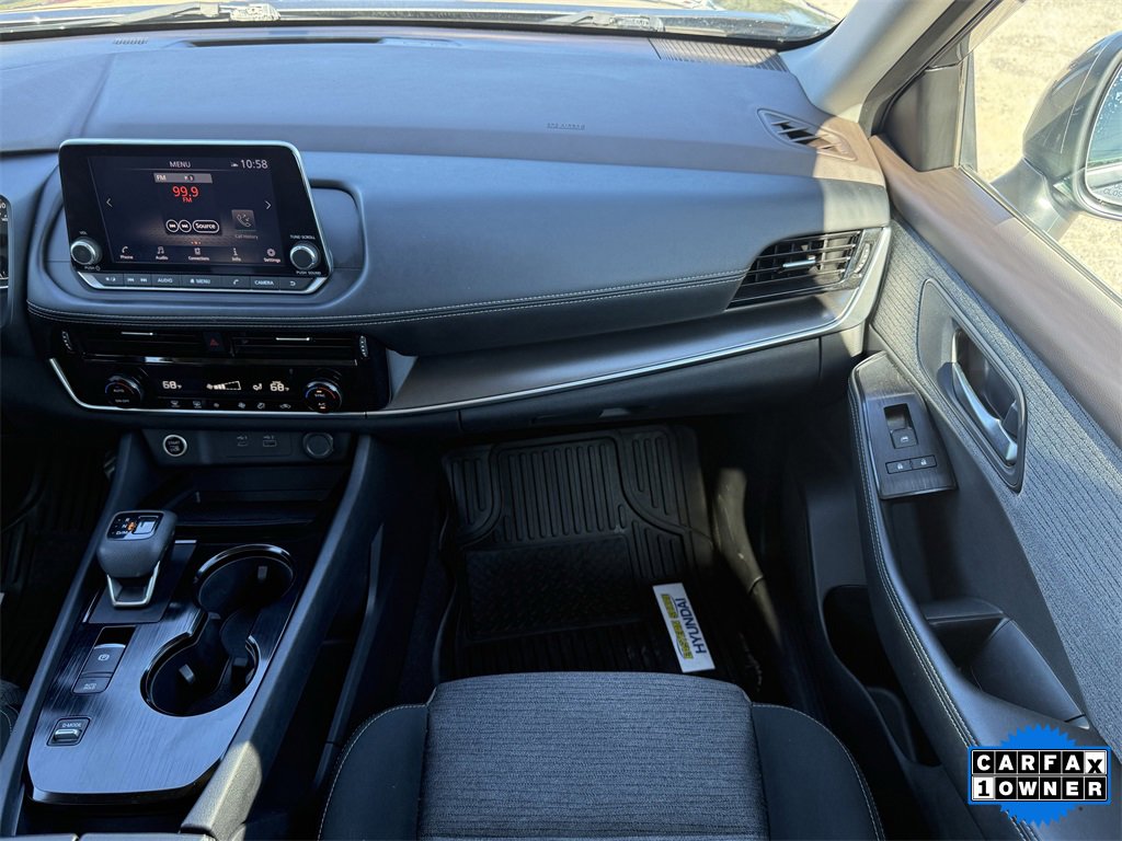 Used 2022 Nissan Rogue SV image 17