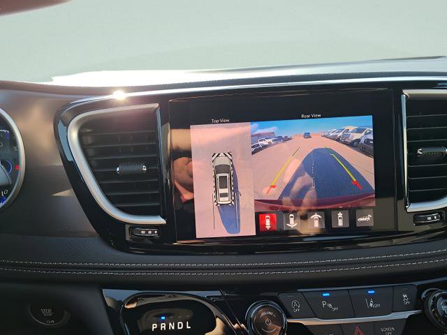 New 2026 Chrysler Pacifica Select AWD/4WD image 13