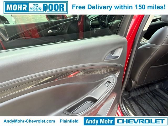 Used 2019 Buick Envision Essence w/ LPO, Cargo Package FWD image 29